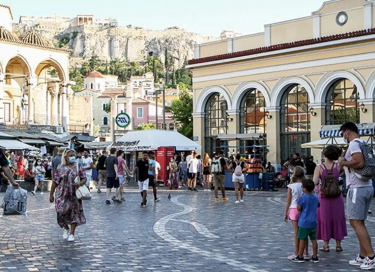 Monastiraki Square COVID-19 Athens vaccinated