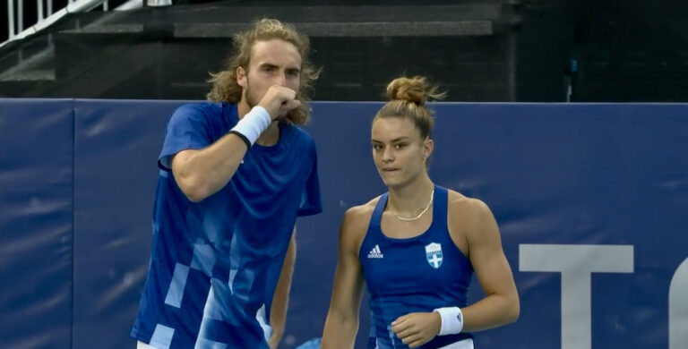 Maria Sakkari and Stefanos Tsitsipas win 6-3, 6-4 over the Canadians in the opening round