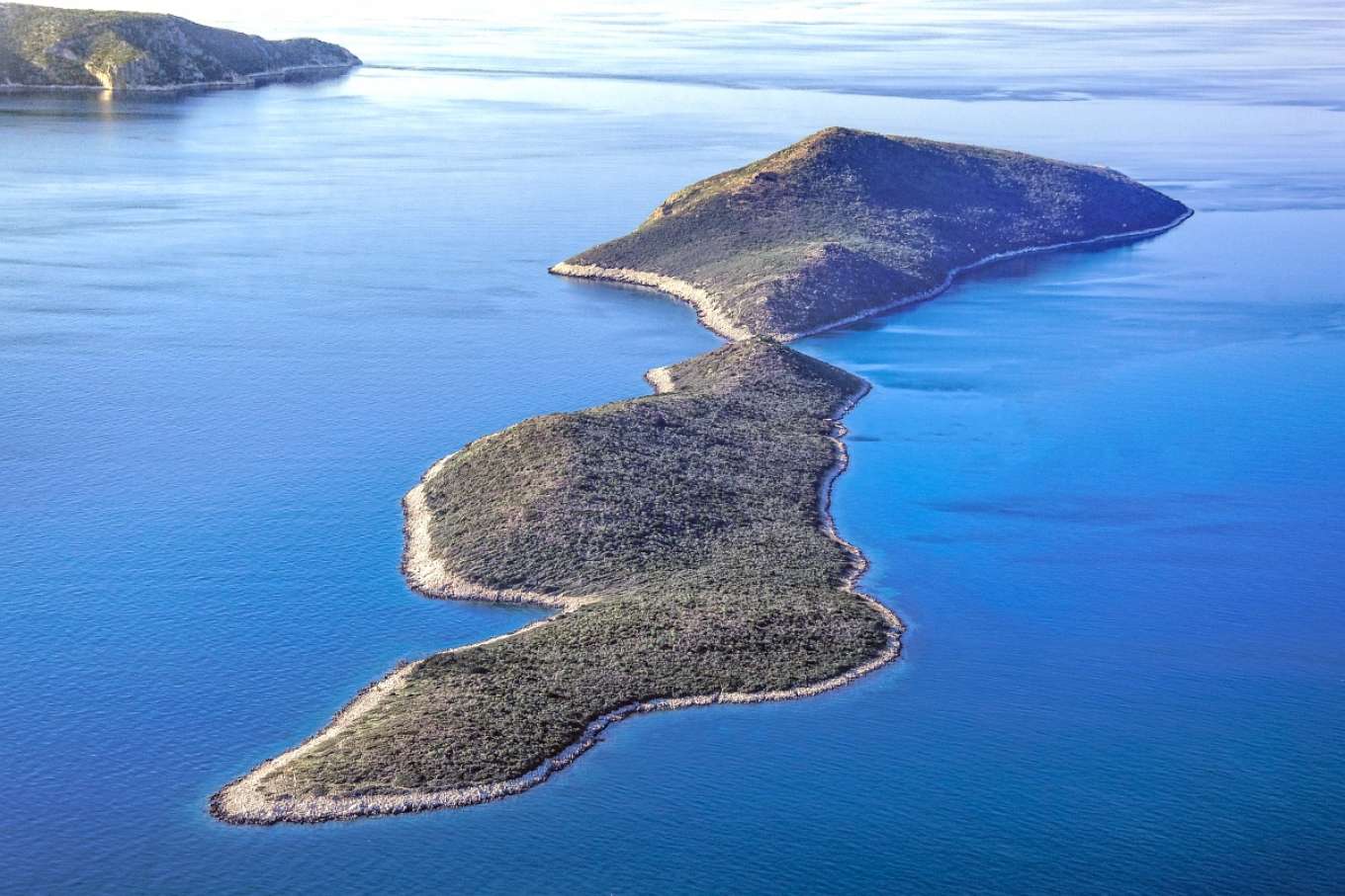 Nissos Makris private island for sale
