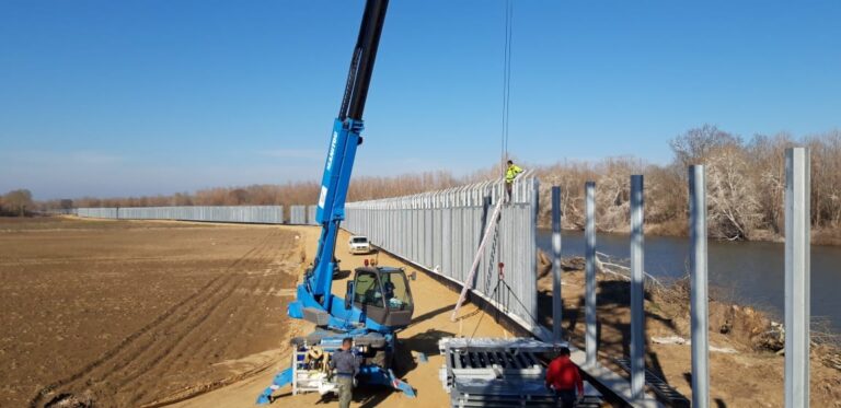 Greek Authorities Initiate Construction of 35-Kilometer Steel Fence to Prevent Irregular Migration