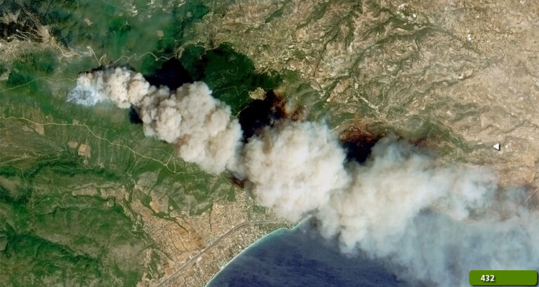 Achaia: Satellite 'sees' more than 3,000 acres destroyed by fires