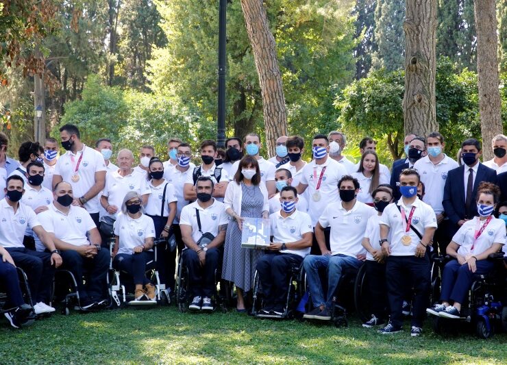 President welcomes Greek Paralympics Squad at Presidential Mansion 6