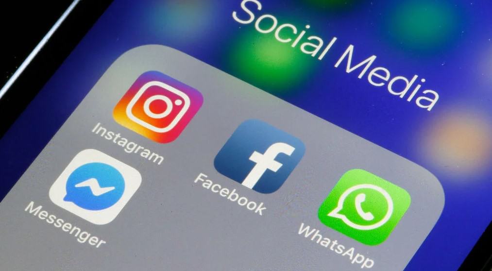 Social Media, Facebook, Facebook Messenger, Instragram, WhatsApp blackout
