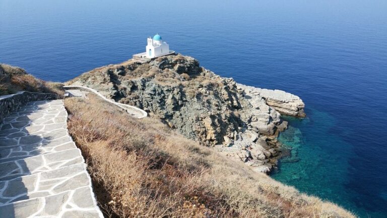 Sifnos tops Conde Nast Traveler list of most photogenic destinations in the world