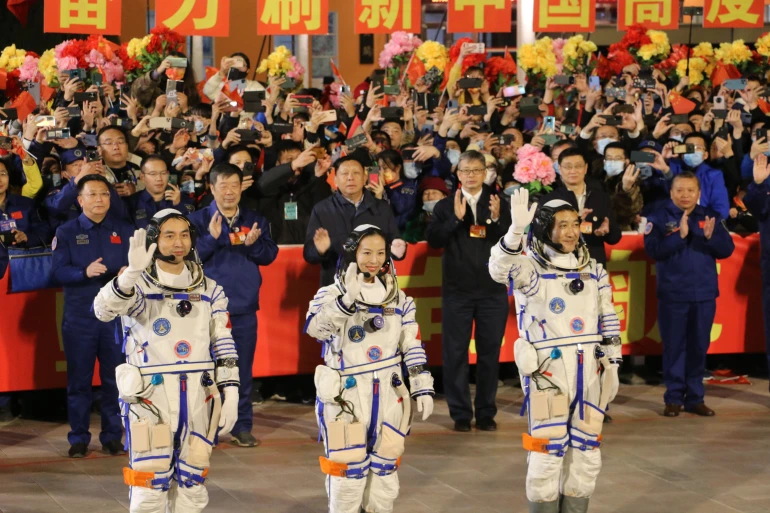 Wang Yaping becomes first Chinese astronaut to walk in space 2