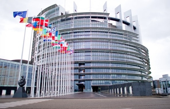 Entry into EU Parliament permitted only with Digital COVID certificate 6