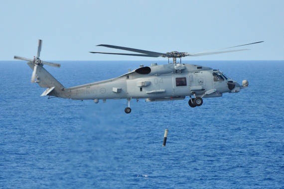 Greek Navy to receive the first of seven ordered ΜΗ-60R helicopters 4