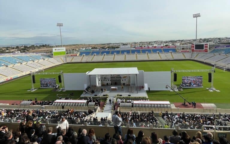 Pope Francis in Cyprus: Over 10,000 people attended the Divine Liturgy at GSP stadium