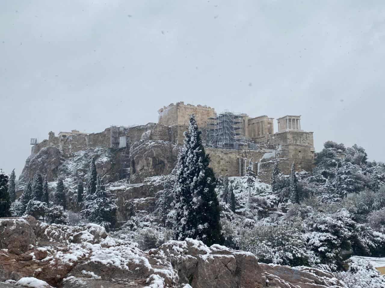 Elpis Snowstorm Athens January 24, 2022. best photo
