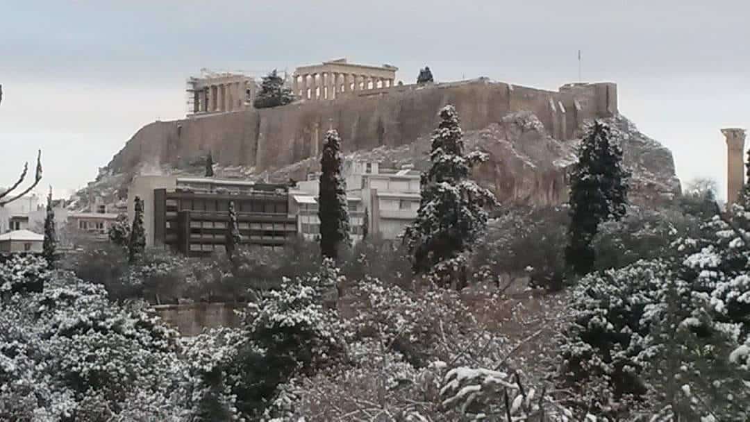 A few more WONDERFUL snaps of a wintery Athens 3