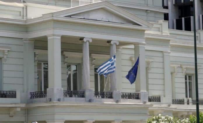 Greek Consulates cut through red-tape to offer faster registration of births, marriages and deaths 1
