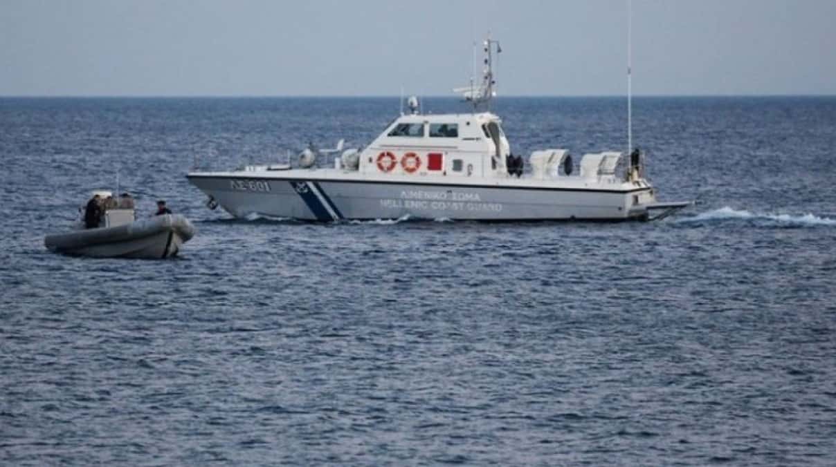 Kos: Dramatic Pursuit Of A Human Trafficker - Greek Coast Guard Shot To ...