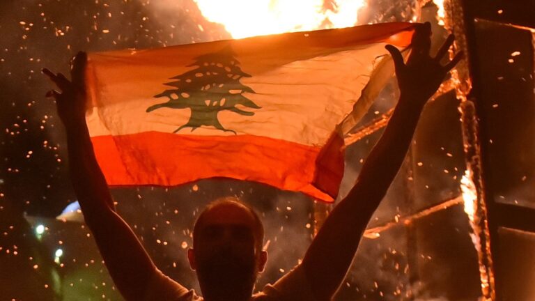 Lebanon Lebanese flag