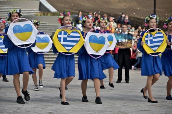 Greece concerned for safety of 150,000 ethnic Greeks in Ukraine 1