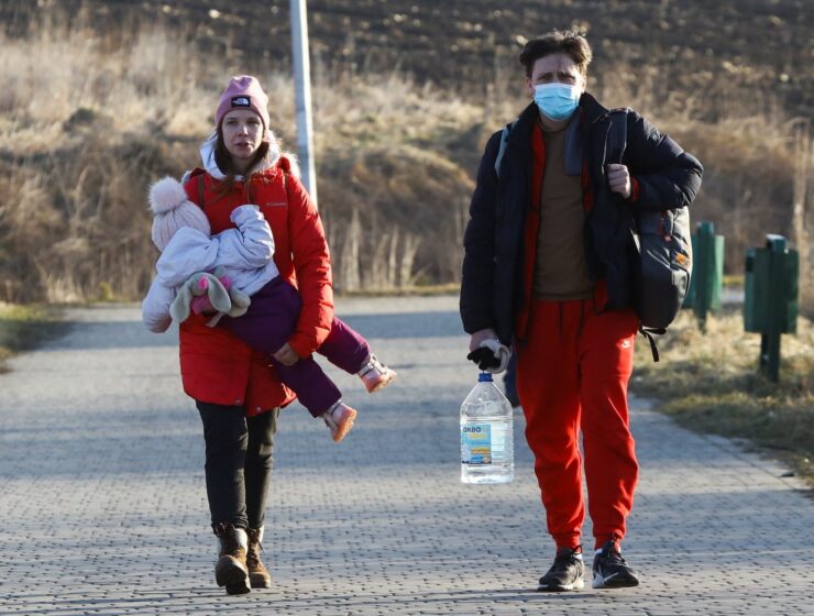 Greece prepares to evacuate its citizens and diaspora Greeks in Ukraine 13