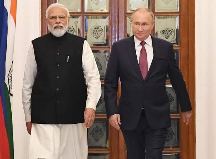 Russian President Vladimir Putin with Indian Prime Minister Narendra Modi