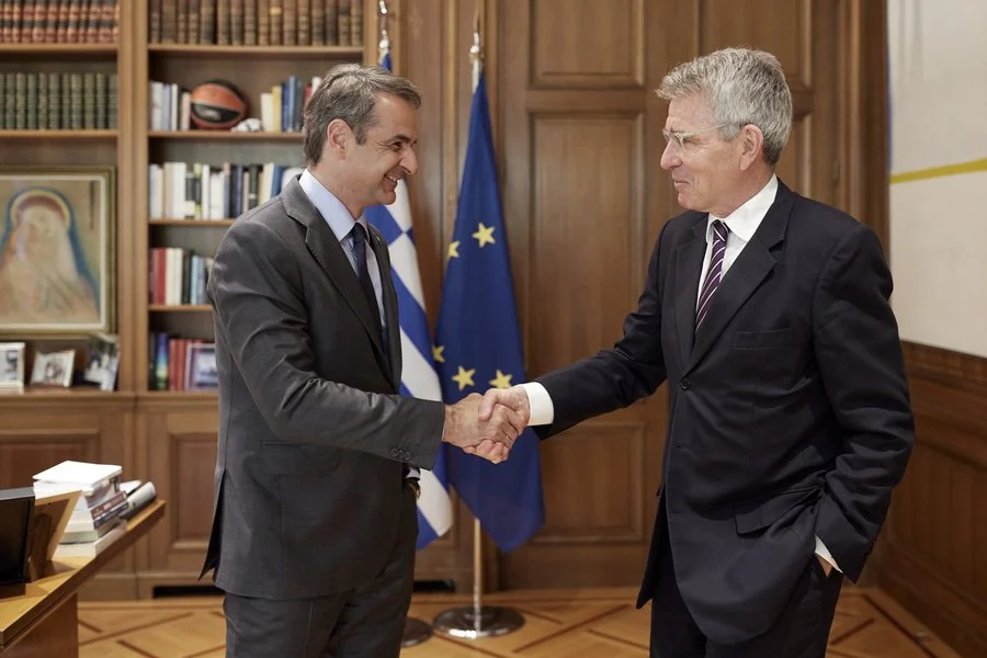 Greek Prime Minister Kyriakos Mitsotakis and US Ambassador Geoffrey Pyatt