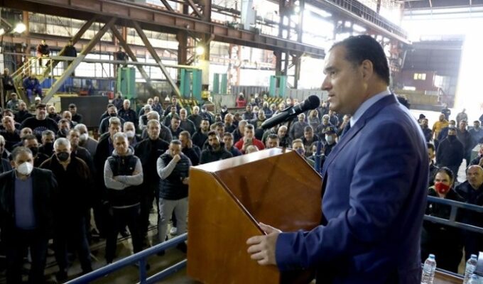Greece's Development and Investments Minister Adonis Georgiadis assured concerned workers at Elefsina Shipyards
