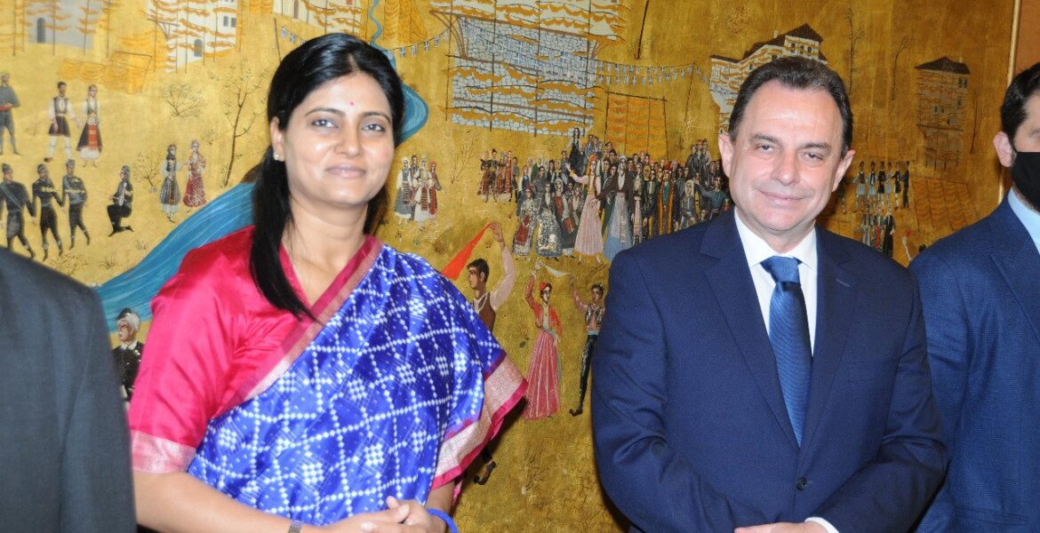 Greece and India are set to boost agricultural ties following the meeting between Minister of Agricultural Development & Food Giorgos Georgantas and the visiting Minister of State for Commerce & Industry Shrimati Anupriya Patel in Athens on Thursday.