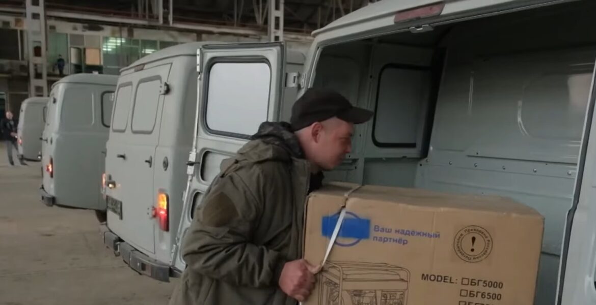 Valerios Aslanidis Greeks of Russia aid to Mariupol