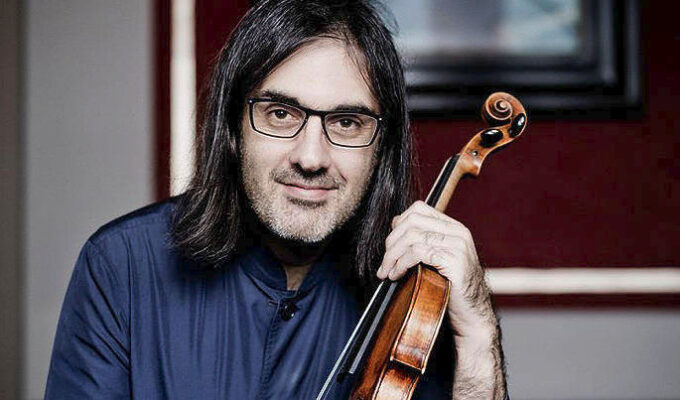 Internationally acclaimed Greek violinist Leonidas Kavakos awarded Gold Medal 1