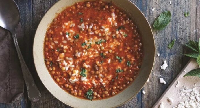 Fakes : Greek Lentil soup recipe