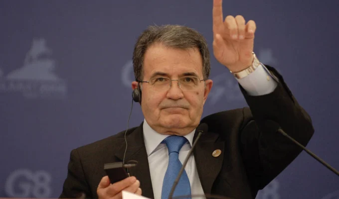 Greece should not fear Turkish aggression, Europe protects her: Romano Prodi 8