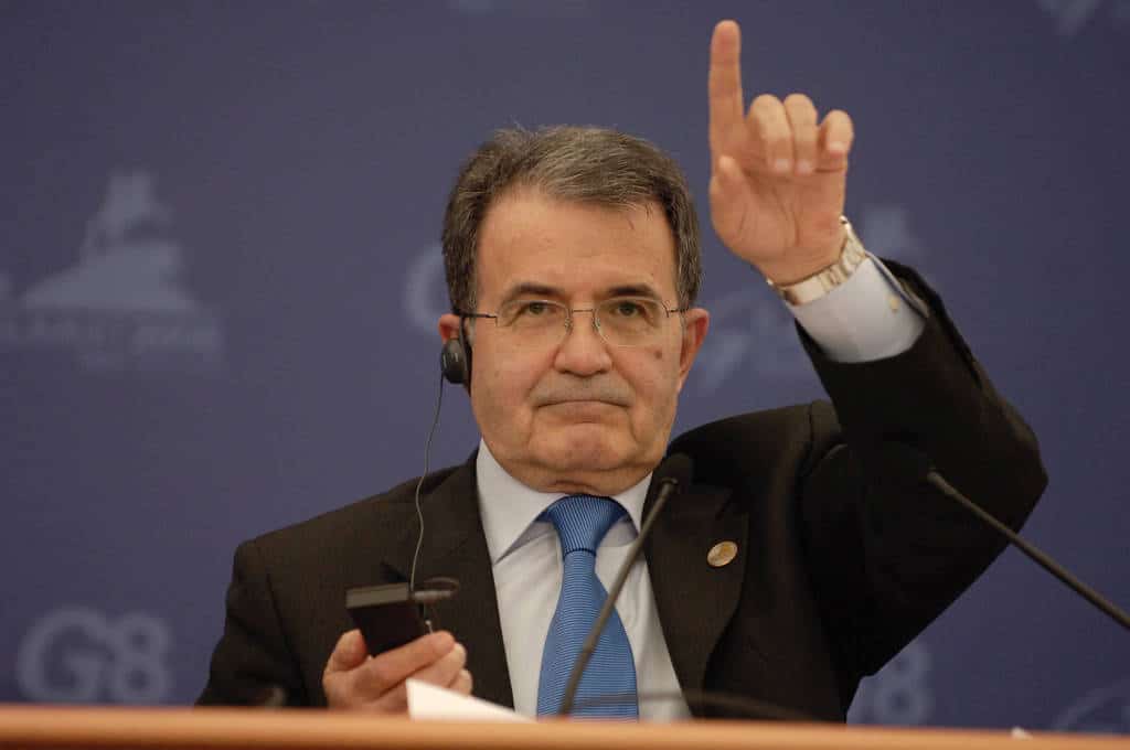 Yunanistan Türk saldırganlığından korkmamalı ve Avrupa onu koruyor: Romano Prodi