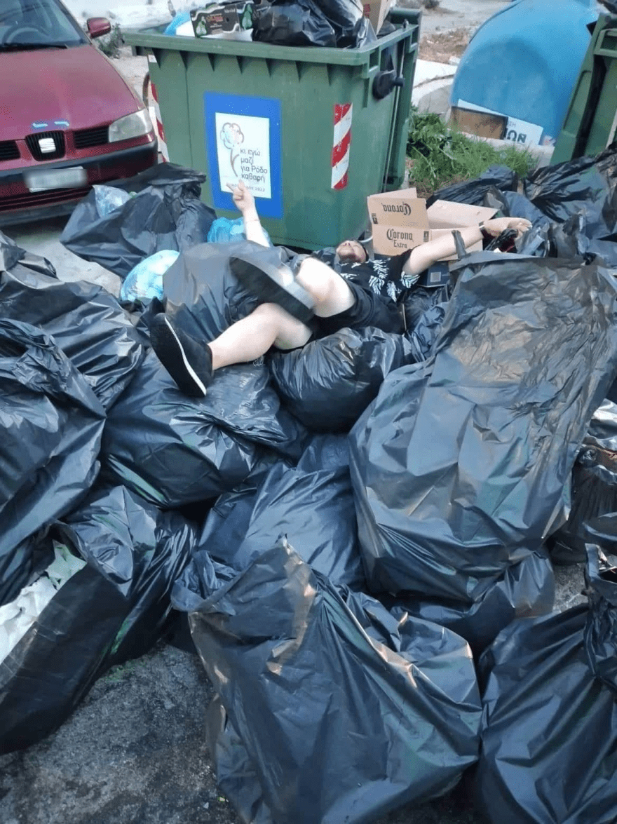 Rhodes rubbish bins