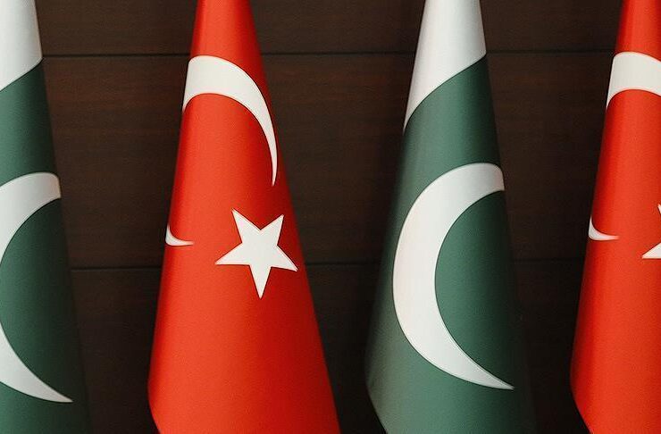 Pakistani Turkish Turkey flags cyprus