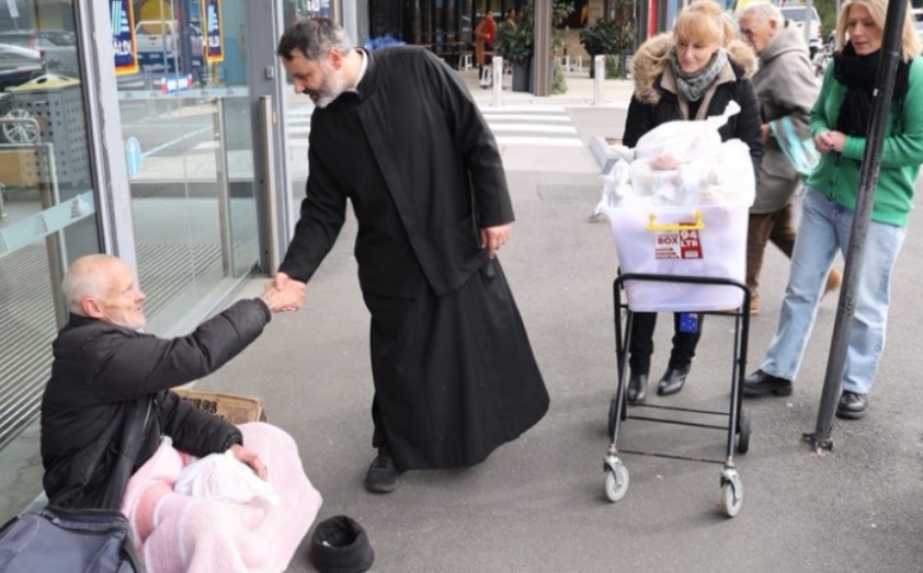 Greek Priest feeding the homeless in melbourne