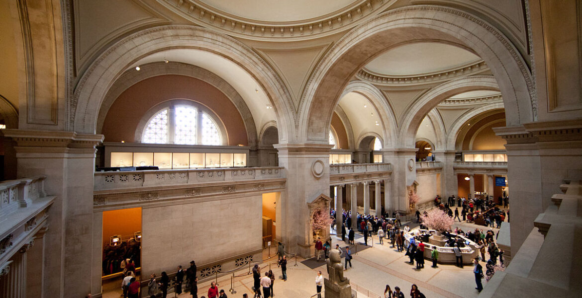 MET - The Great Hall - Metropolitan Museum of Art, New York, NY, USA - 2012.JPG