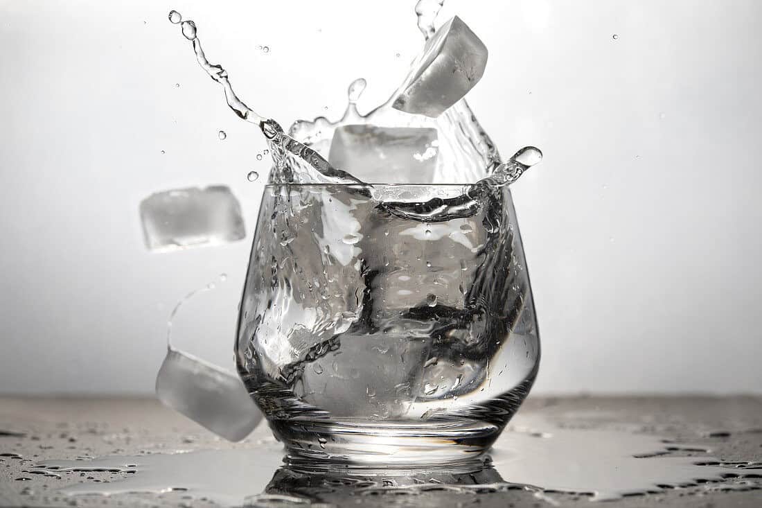 ice glass in water