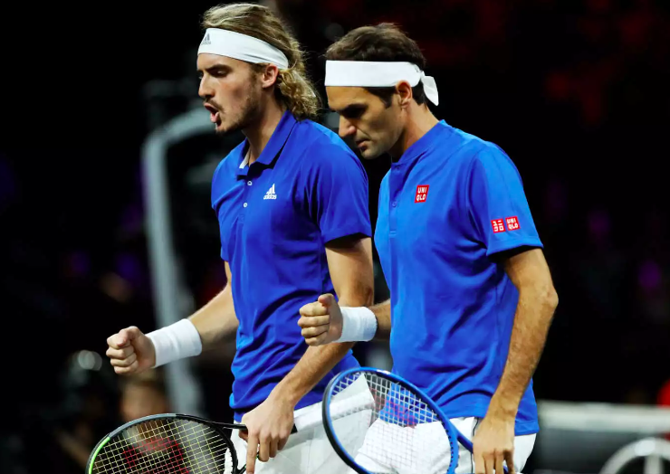 Stefanos Tsitsipas on Federer: "We love Roger" - Professional Tennis