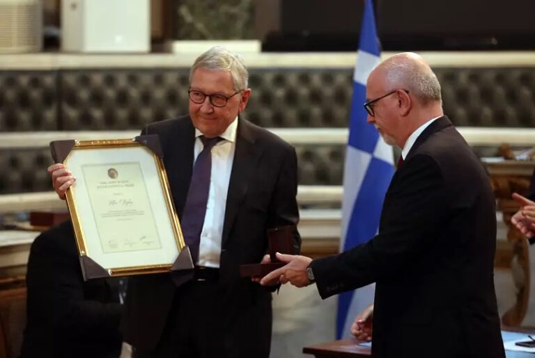 Greece awards Lord Byron Prize to former US Treasury secretary, EU Commission President