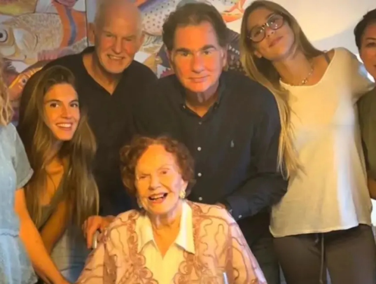 Nikos Papandreou family