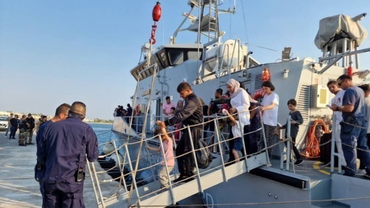 Greek ships rescue 87 migrants off Corfu