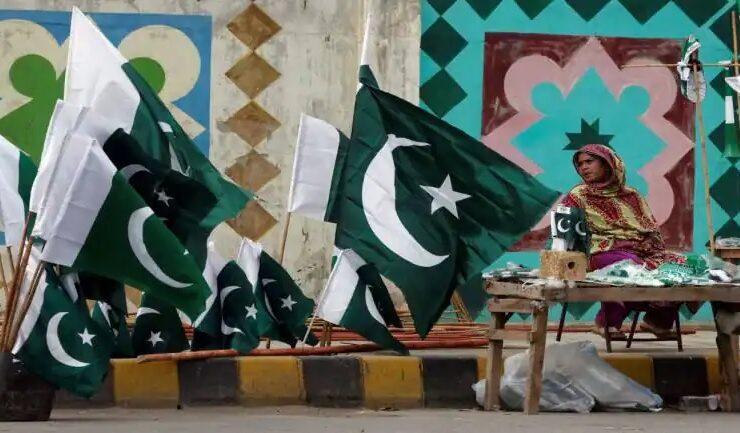 pakistani flags