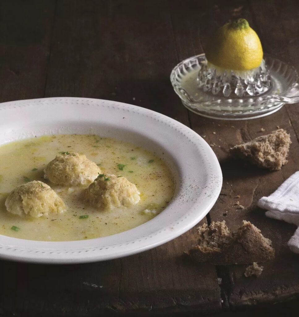 Yuvarlakia Greek meatball soup