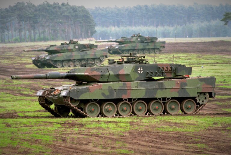 Ukraine Leopard 2A5 main battle tank during teaching and combat demonstration. ©Bundeswehr/Modes