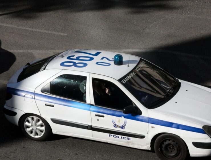 greek police car patras