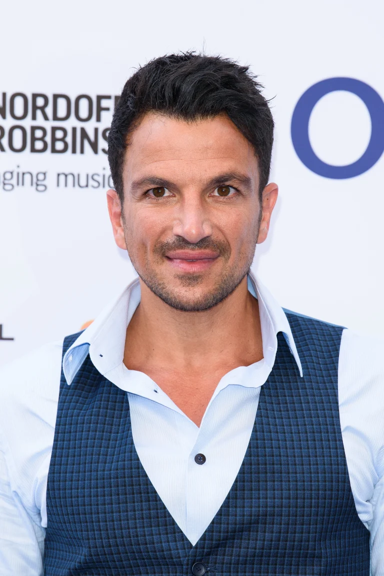 Peter Andre reveals Amelia and Theo have learned Greek thanks to this clever trick