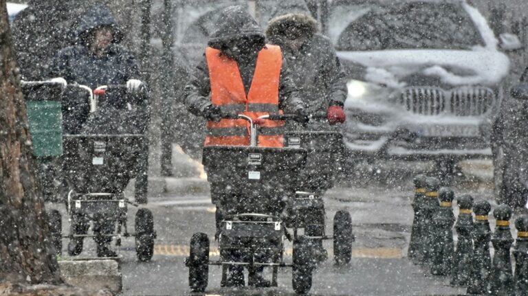 Authorities on alert as heavy snowfall continues in Greece with 'Barbara' weather front hits Greece