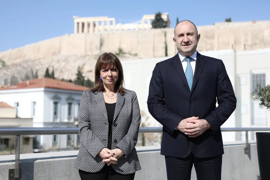 Greek President Katerina Sakellaropoulou welcomed her Bulgarian counterpart Rumen Radev on February 16 at the Acropolis Museum in Athens