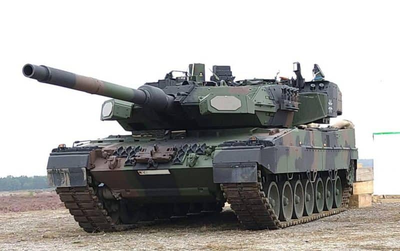 Leopard tanks greece
