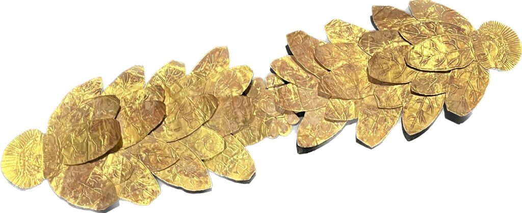 Χρυσό διάδημα με φύλλα δάφνης. Ελληνιστικών χρόνων GOLD DIADEM WITH LAUREL LEAVES
