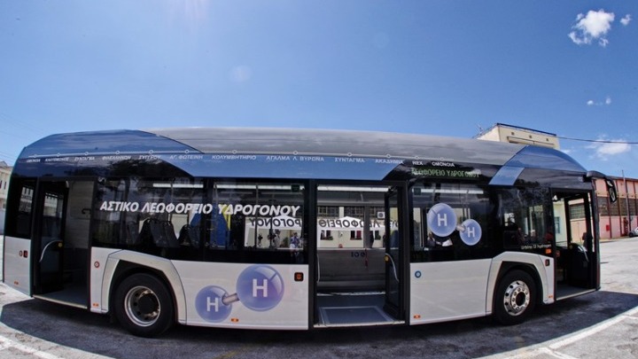 hydrogen bus athens