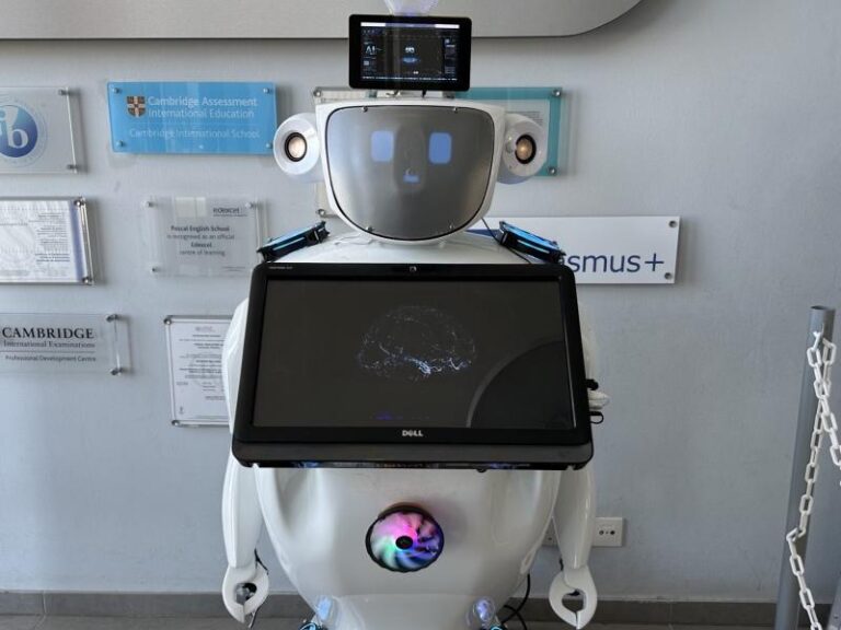 Students in Cyprus create ChatGPT-powered robot AInstein to improve classroom teaching