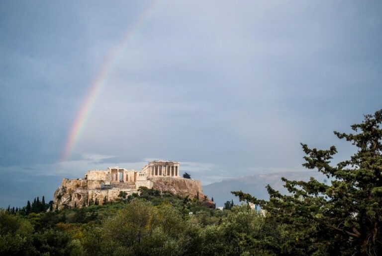 Acropolis rainbow