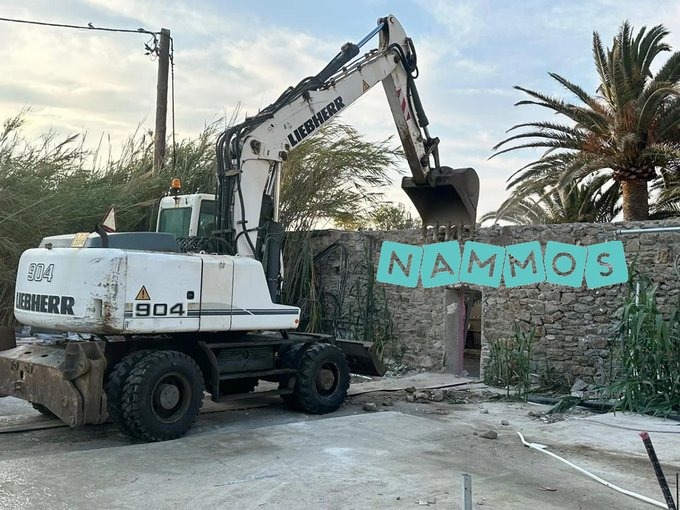 Nammos Beach Club: Demolition Underway for Illegal Constructions on Mykonos